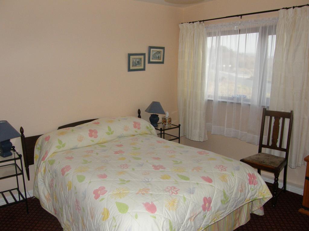 Mellottes B&B Cornamona Zimmer foto